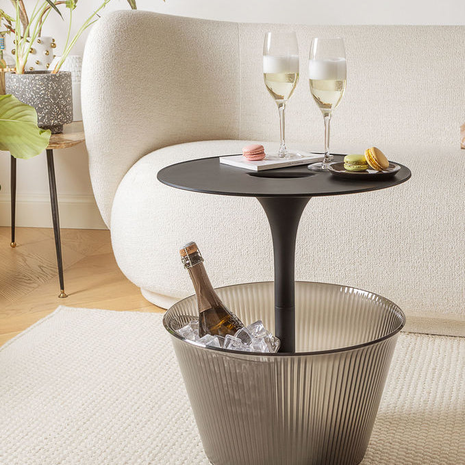 Alessi Pick-Up CHF 540.00 Mehrzweck-Beistelltisch mit Flaschenbehälter