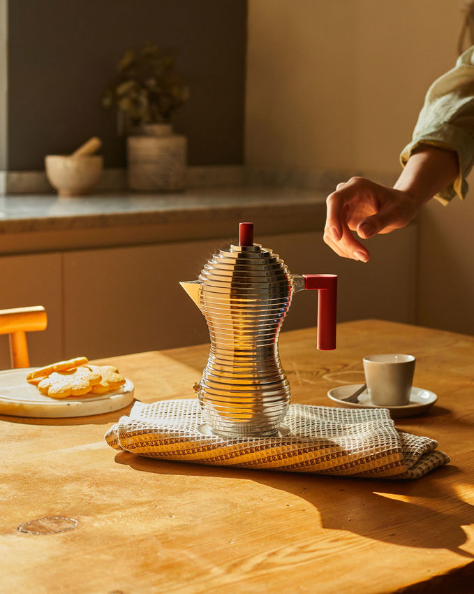Alessi Espressomaschine Pulcina mit rotem Griff