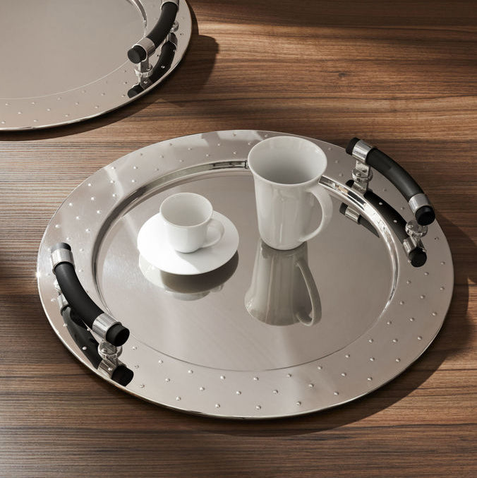 Alessi Tablett aus Edelstahl 18/10 mit Noppendekor und schwarzen Griffen.1